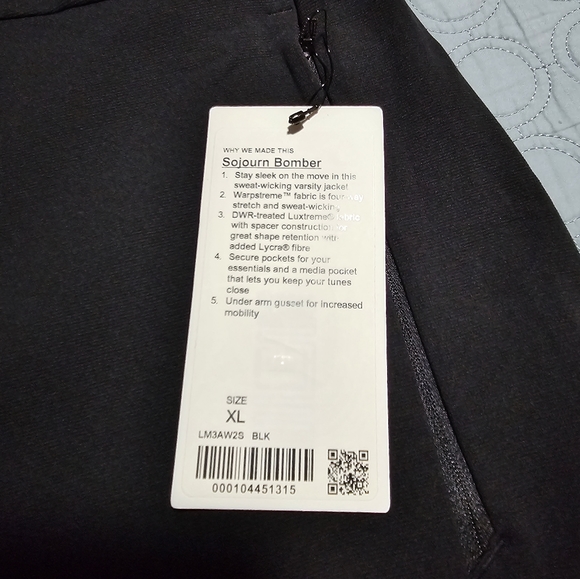 Bomber Jacket - Picture 3 of 3